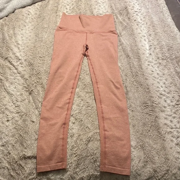 Naturyl Peach Gym Leggings - Picture 1 of 4